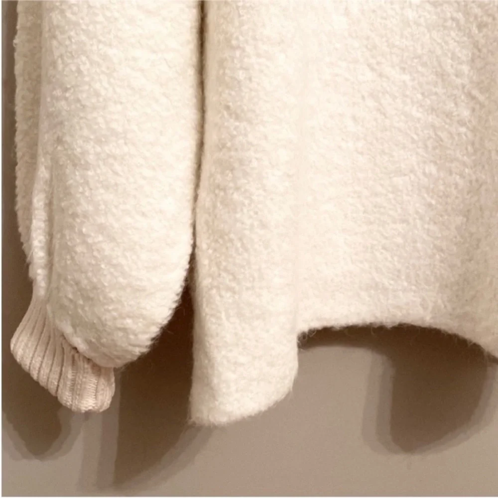 Free People Milo Oversized Tunic Turtleneck Sweater in Off White NWT Size Med - Picture 6 of 12